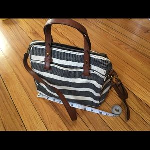 Fossil woven crossbody bag